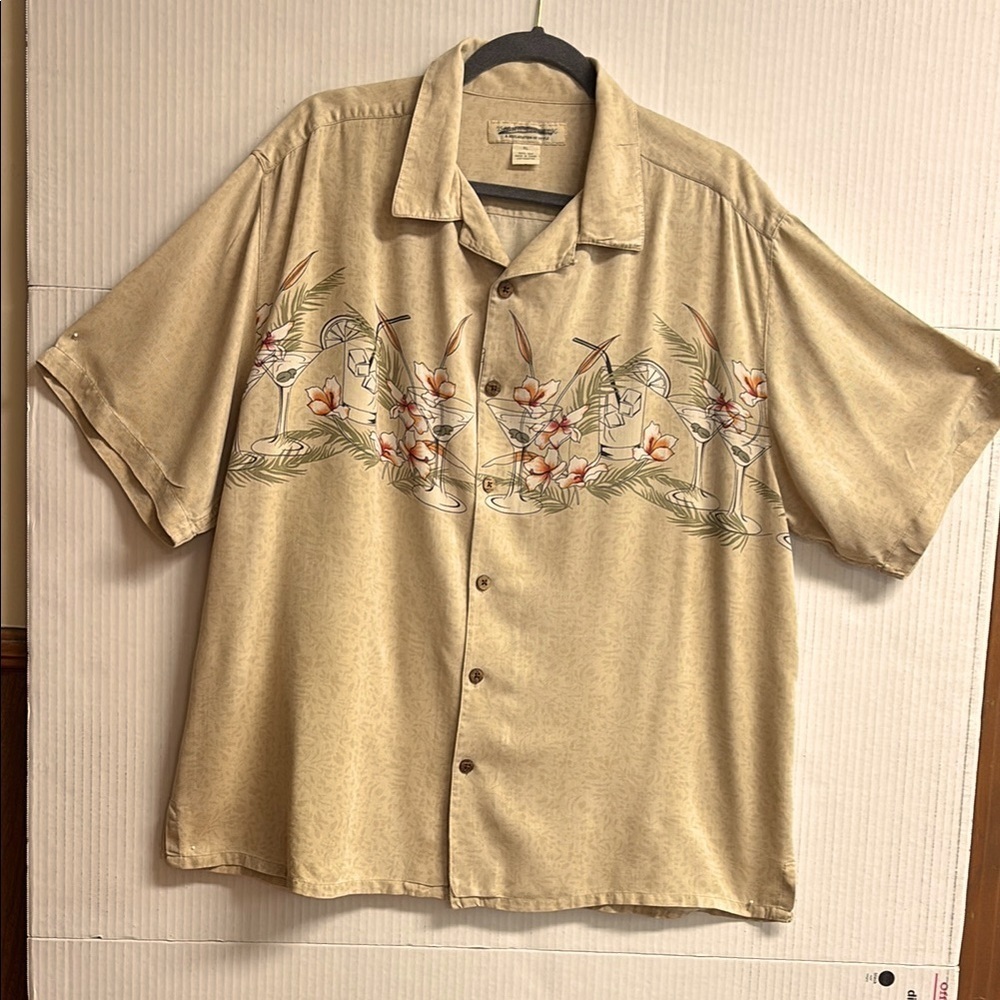 Island Republic Men's Hawaiian Shirt Button Down 100% Silk Short Sleeve Size XL